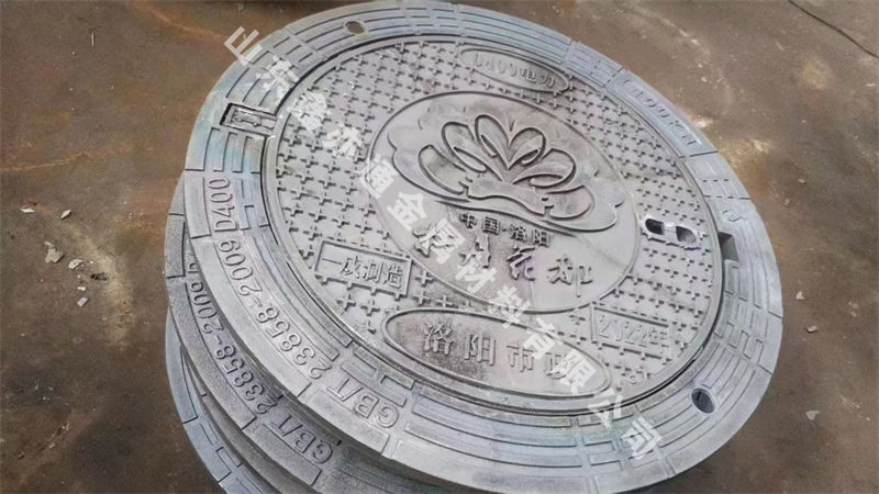 球墨铸铁防沉降卡簧井盖
